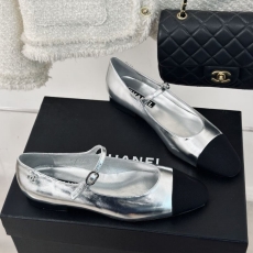 Chanel Low Shoes